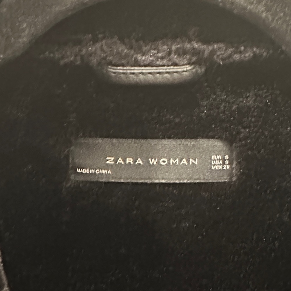 Zara Black Faux Leather Jacket with Fur Trim - Picture 2 of 5
